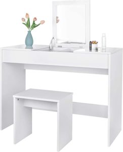 bedroom ideas for small rooms - dressing table and desk